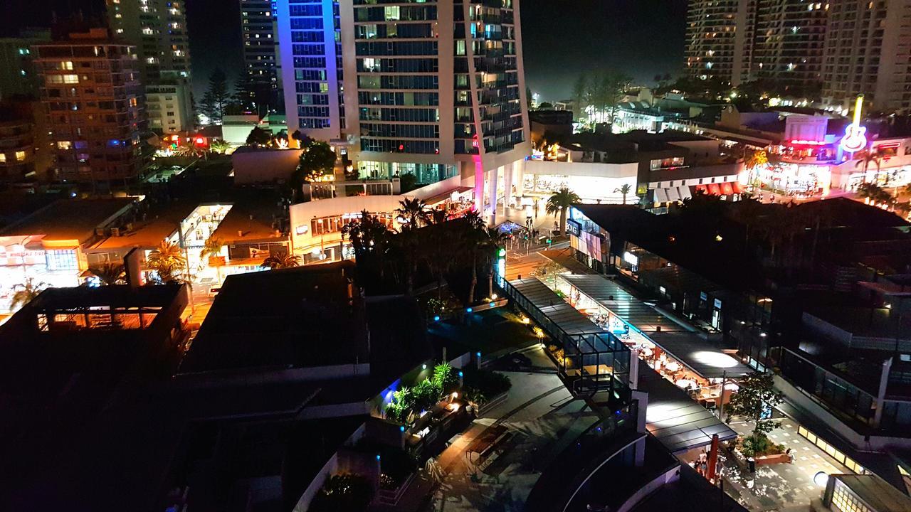 Circle Surfers Paradise Holidays Exteriér fotografie