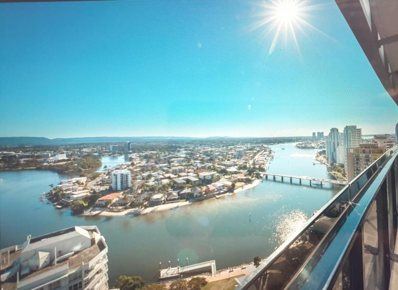 Circle Surfers Paradise Holidays Exteriér fotografie